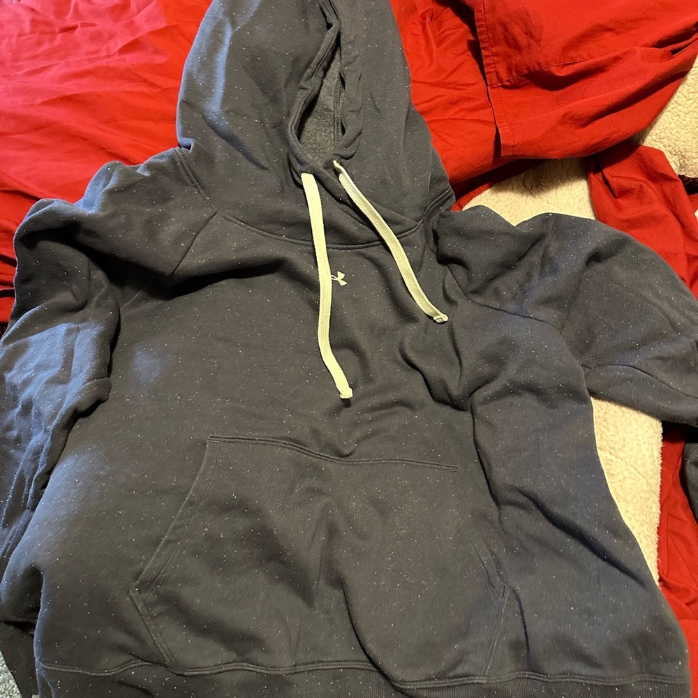 Women’s 2xl purple under armour hoodie